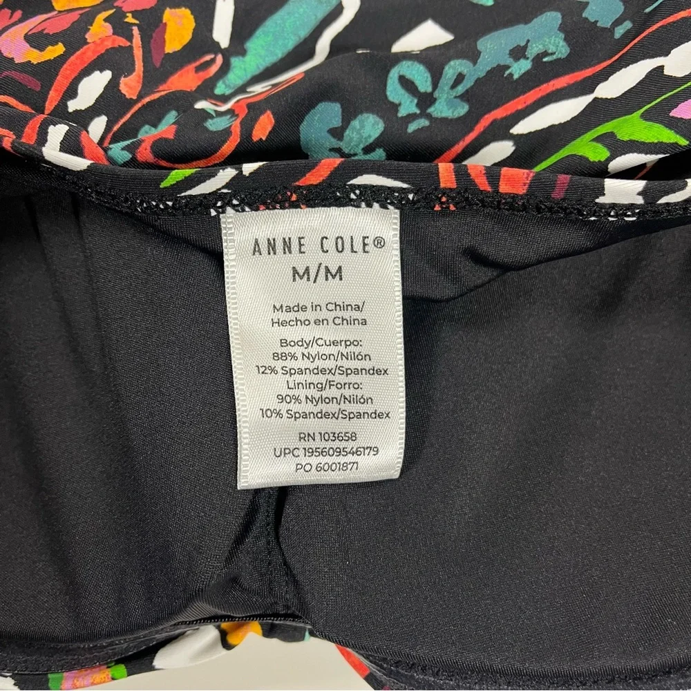 Anne Cole Twist Front Shirred One Piece Petaly Paisley print, size Medium - Picture 4 of 7